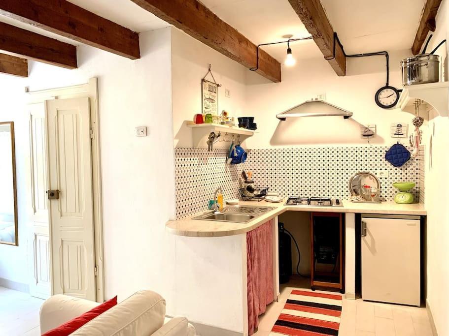 Casa Minorca Centro Storico Di Alghero Apartamento Exterior foto