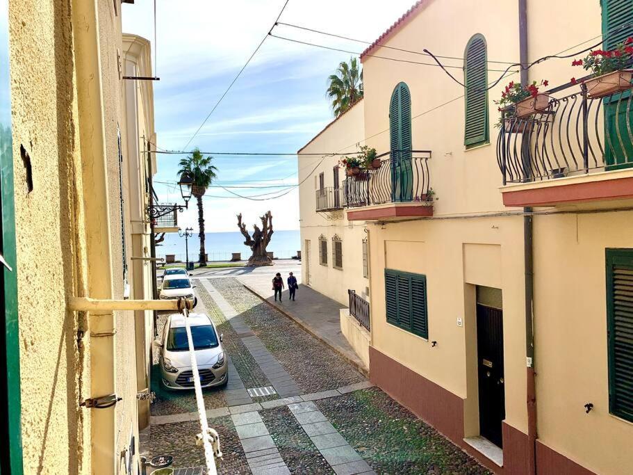 Casa Minorca Centro Storico Di Alghero Apartamento Exterior foto