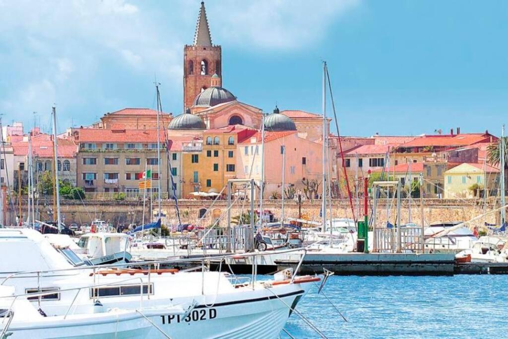 Casa Minorca Centro Storico Di Alghero Apartamento Exterior foto