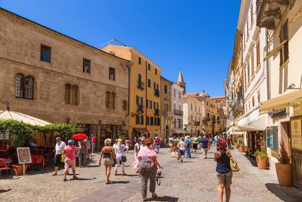 Casa Minorca Centro Storico Di Alghero Apartamento Exterior foto